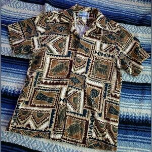 Rare Vintage styled by RJC made in Hawaii tan Hawaiin short sleeve shirt - small